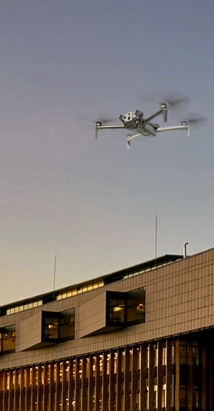 Skydio X10 drone flying site patrol